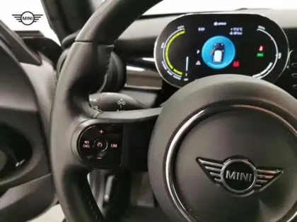 Photo 12 Mini Mini  Cooper SE 184ch Edition Premium BVA 5CV