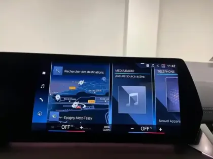 Photo 8 BMW Serie 2 Série 2 ActiveTourer 225e 245ch xDrive Luxury DKG7