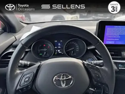 Photo 12 Toyota C-HR  1.8 Hybride 122ch Design Ultimate E-CVT