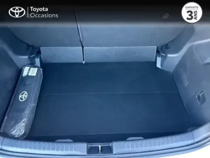 Photo 9 Toyota Yaris  70 VVT-i Dynamic 5p MY22