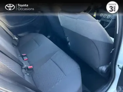 Photo 6 Toyota Yaris  70 VVT-i Dynamic 5p MY22
