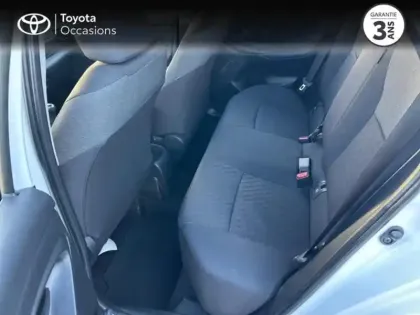 Photo 11 Toyota Yaris  70 VVT-i Dynamic 5p MY22