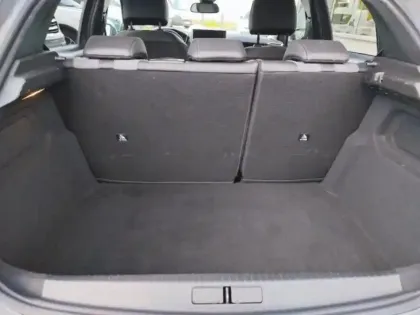 Photo 11 Peugeot 208  1.2 Hybrid 100ch Allure e-DCS6