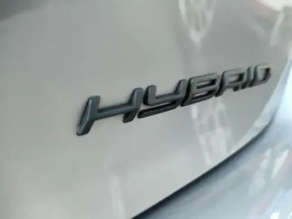 Photo 10 Peugeot 208  1.2 Hybrid 100ch Allure e-DCS6