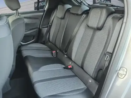 Photo 13 Peugeot 208  1.2 Hybrid 100ch Allure e-DCS6