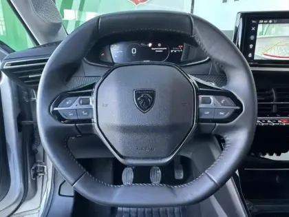 Photo 11 Peugeot 208 Gén. II Ph2 Allure 5