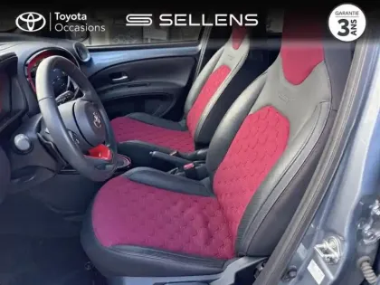 Photo 10 Toyota Aygo  X 1.0 VVT-i 72ch Undercover S-CVT MY23