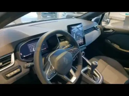 Photo 8 Renault Clio  1.0 TCe 90ch Techno - 25