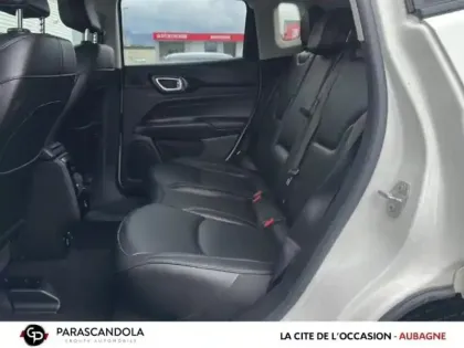 Photo 9 Jeep Compass  1.3 Turbo T4 240ch PHEV 4xe S AT6 eAWD