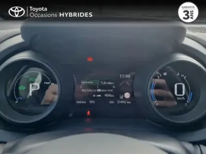 Photo 13 Toyota Yaris  Cross 116h Dynamic Business + Programme Beyond Zero Academy MY21