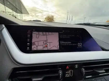 Photo 8 BMW Serie 1 Série 1 118iA 136ch Business Design DKG7