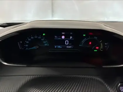 Photo 9 Peugeot 2008  e- 136ch Style