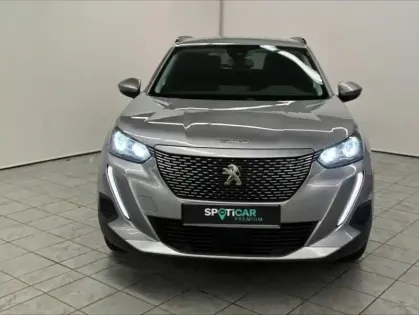 Photo 5 Peugeot 2008  e- 136ch Style