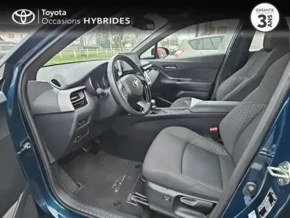 Photo 11 Toyota C-HR  1.8 Hybride 122ch Dynamic Ultimate E-CVT