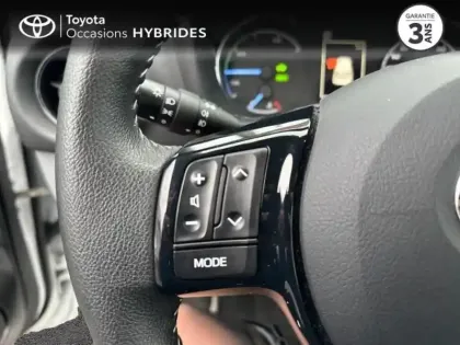 Photo 11 Toyota Yaris  100h Dynamic 5p RC19