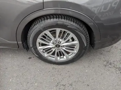 Photo 10 Ford Kuga Gén. III Ph1 Vignale 5