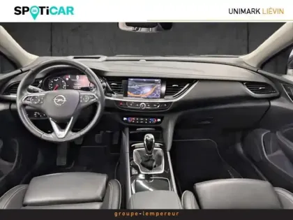 Photo 8 Opel Insignia  Grand Sport 2.0 D 170ch Elite Euro6dT