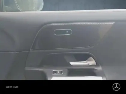 Photo 12 Mercedes GLA  200 163ch AMG Line 7G-DCT