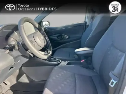 Photo 10 Toyota Yaris  116h Design 5p MY25