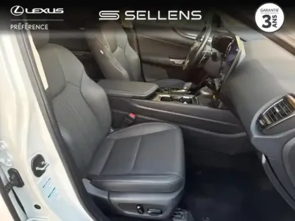 Photo 5 Lexus Nx  450h+ Luxe 4WD