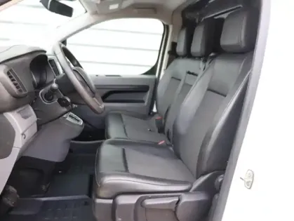 Photo 8 Peugeot Expert  Fg M 100 kW Batterie 75 kWh