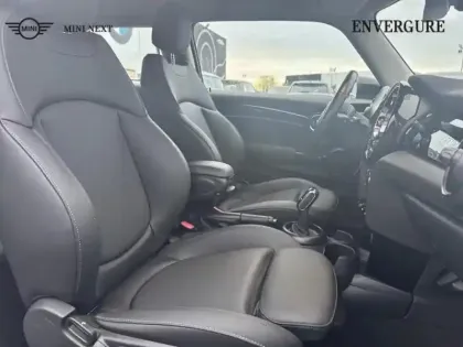 Photo 8 Mini Mini  Cooper 136ch  Edition Camden BVA7