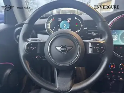 Photo 5 Mini Mini  Cooper 136ch  Edition Camden BVA7