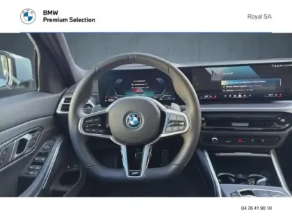 Photo 10 BMW Serie 3 Série 3 330eA xDrive 292ch M Sport