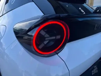 Photo 9 Lancia Ypsilon  1.2 Ibrida 100ch LX eDCT6