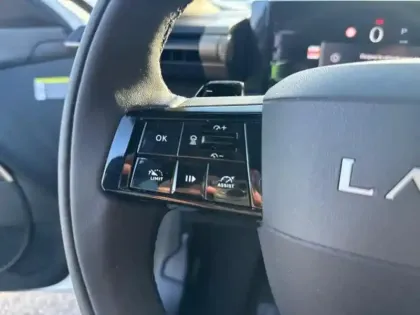 Photo 13 Lancia Ypsilon  1.2 Ibrida 100ch LX eDCT6