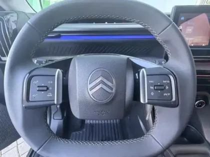 Photo 13 Citroën C3 Gén. IV Ph1 PLUS 5