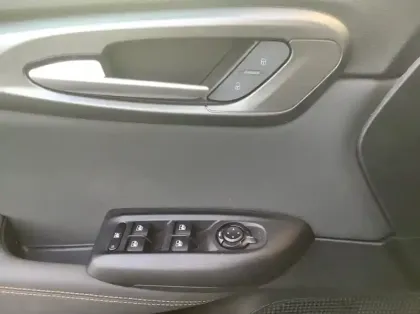 Photo 16 Alfa Romeo Tonale Nouveau 1.5 Hybrid 160 ch VGT TCT7 Veloce