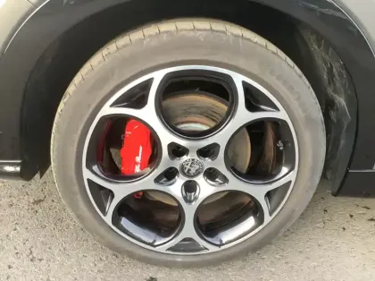 Photo 8 Alfa Romeo Tonale Nouveau 1.5 Hybrid 160 ch VGT TCT7 Veloce