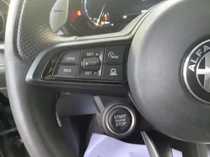 Photo 22 Alfa Romeo Tonale Nouveau 1.5 Hybrid 160 ch VGT TCT7 Veloce