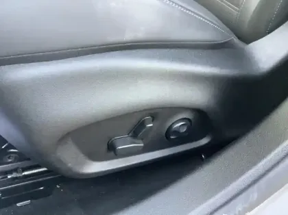 Photo 24 Alfa Romeo Tonale Nouveau 1.5 Hybrid 160 ch VGT TCT7 Veloce