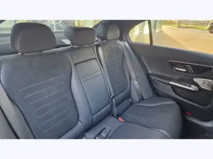 Photo 13 Mercedes Classe C Berline 300 e Hybrid EQ AMG Line
