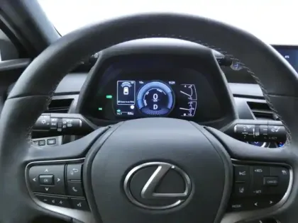 Photo 8 Lexus UX 250H 2WD Pack Confort Business