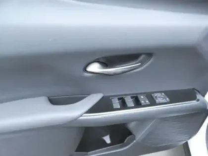 Photo 12 Lexus UX 250H 2WD Pack Confort Business