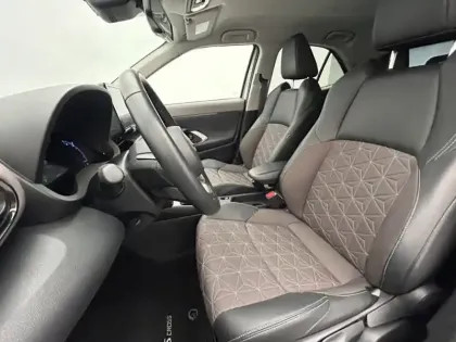 Photo 17 Toyota Yaris Gén. I Ph1 Collection 5