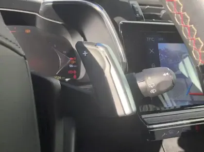 Photo 19 DS Ds 7 Nouveau BlueHDi 130 EAT8 Performance Line +