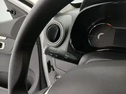 Photo 22 Dacia Spring Essential -23B