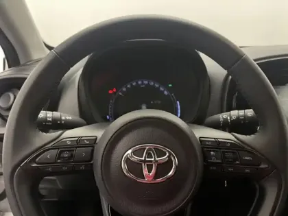 Photo 11 Toyota Aygo 1.0 S-CVT 72 Dynamic