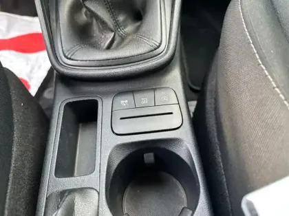 Photo 16 Ford Fiesta 1.1 75ch Cool &amp; Connect 5p