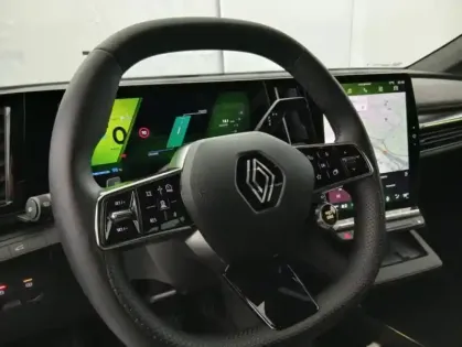 Photo 26 Renault Scenic E-TECH ELECTRIQUE 220 ch grande autonomie Techno