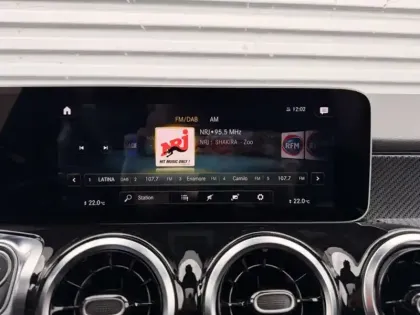 Photo 13 Mercedes GLB 200 d AMG Line