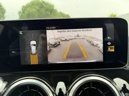 Photo 15 Mercedes GLB 200 d AMG Line