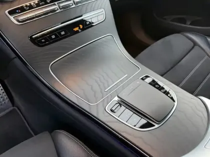 Photo 28 Mercedes Classe GLC 300de 4MATIC AMG Line