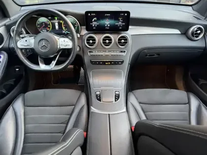 Photo 7 Mercedes Classe GLC 300de 4MATIC AMG Line