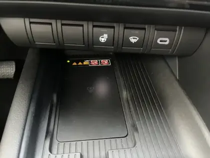 Photo 20 Toyota C-HR 2.0 Hybride 200 GR Sport Toit panoramique + Pack