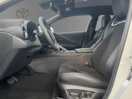 Photo 12 Toyota C-HR 2.0 Hybride 200 GR Sport Toit panoramique + Pack